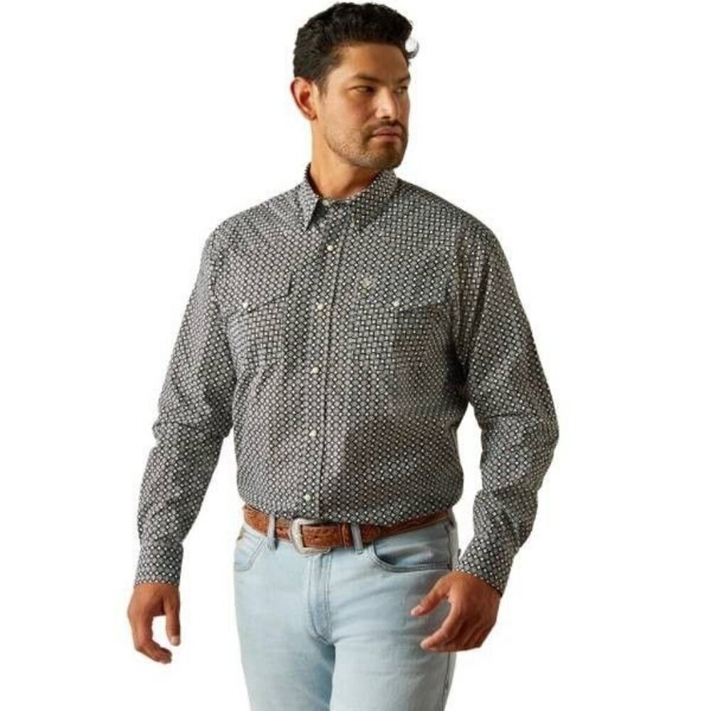 Ariat Men's Large Long Sleeve Waylon Classic Fit Snap Shirt Black